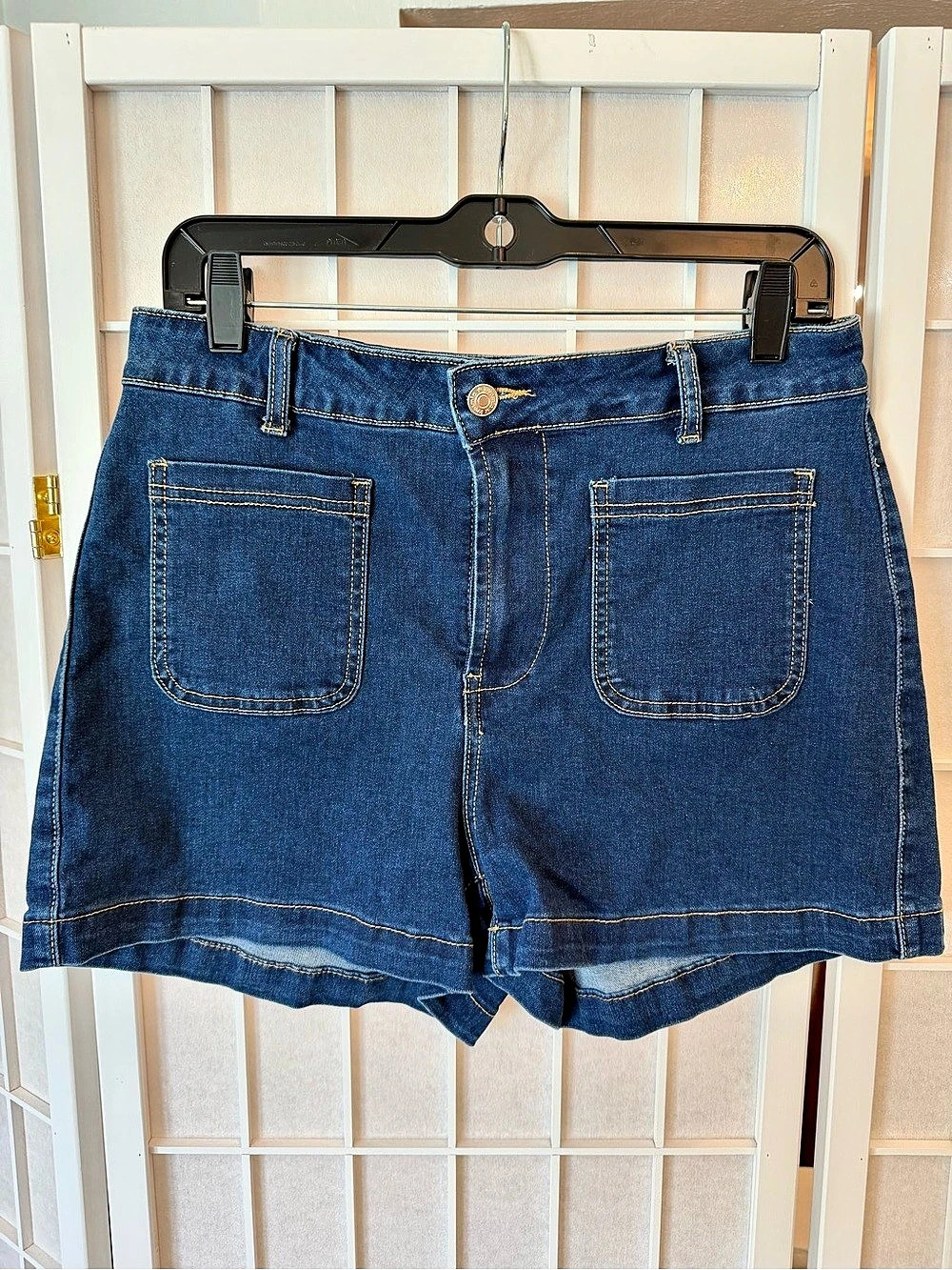luvamia Women's High Waisted Denim Shorts with Patch Pockets High Waisted Denim